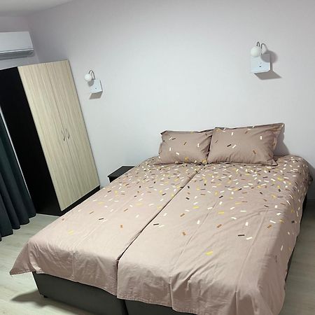 Стаи За Гости Хепи Varna Exterior photo